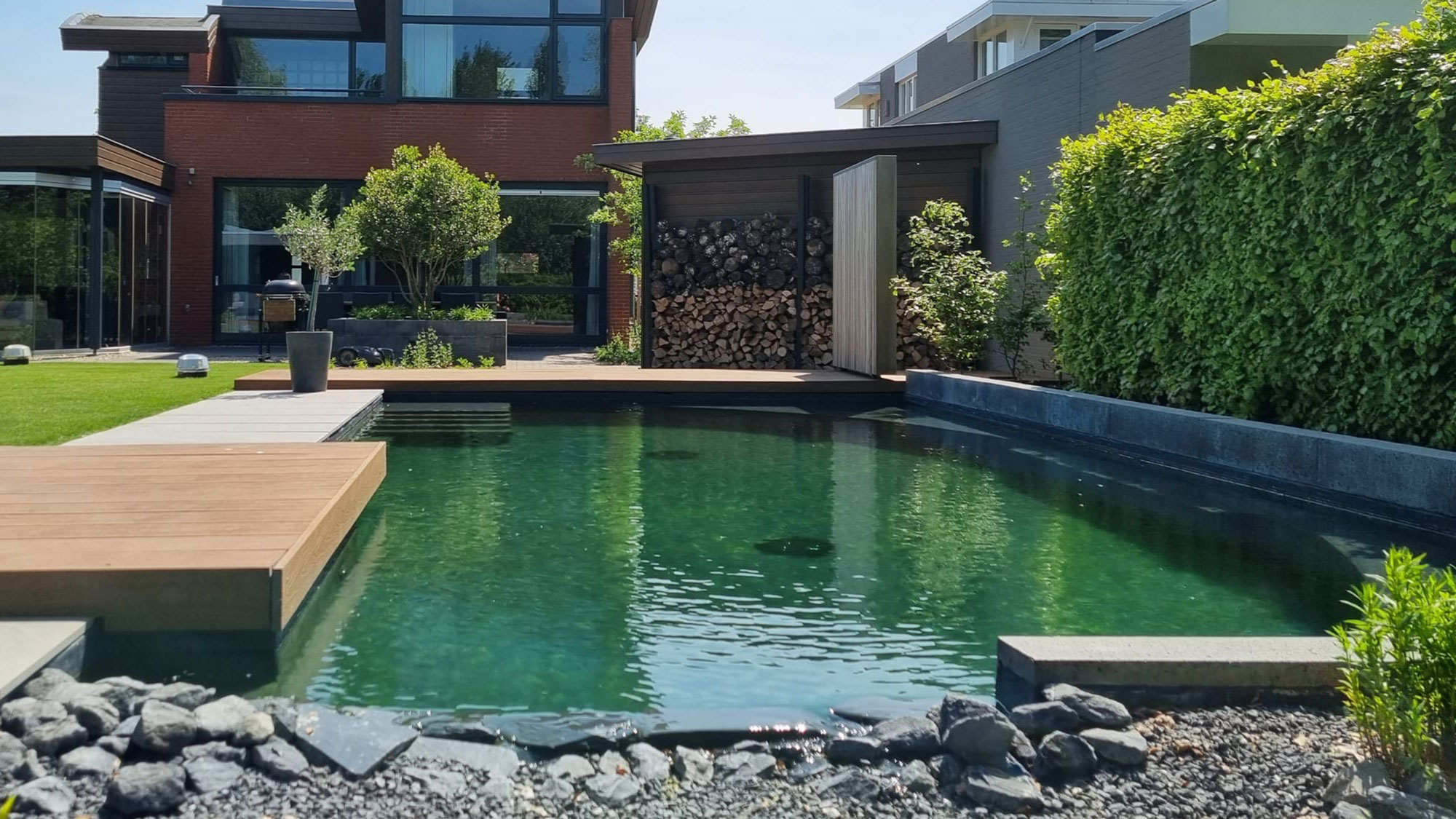 Voordeel lage gebruikskosten zwemvijver